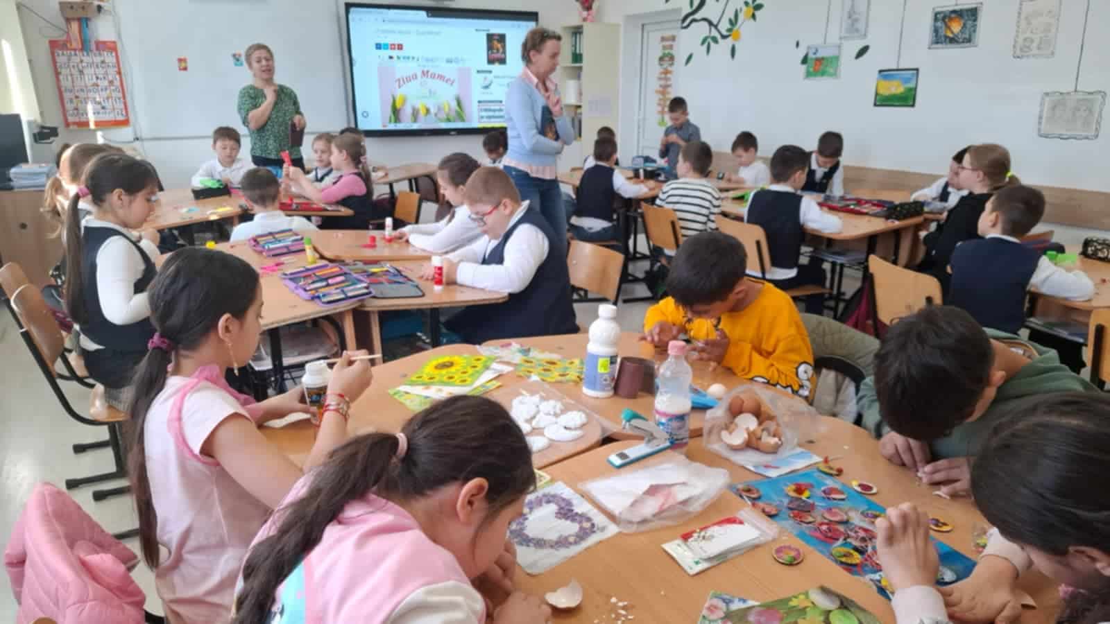 „Tradițiile Iașului – Ziua Mamei”