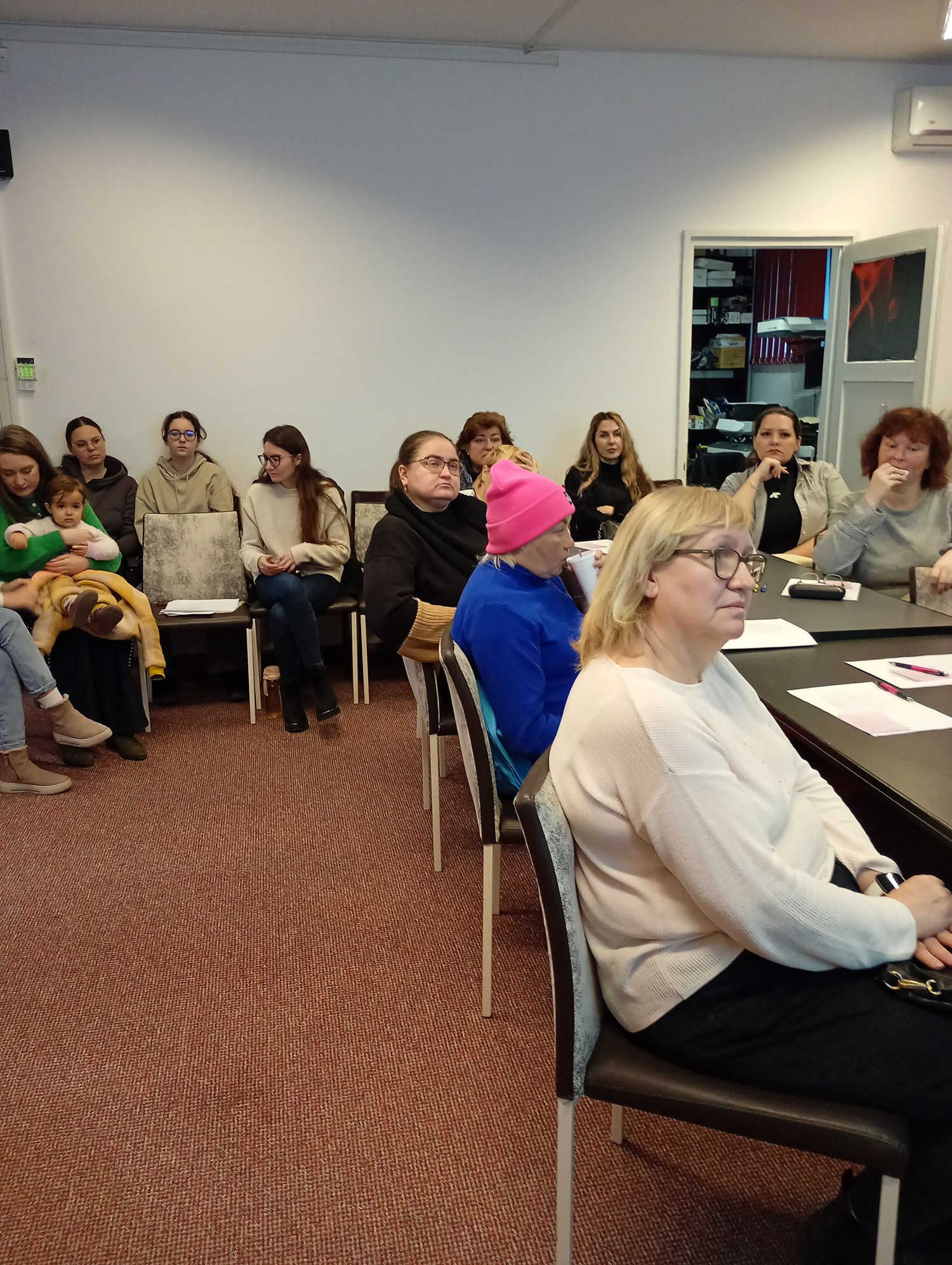 LibHub 2.0 – „Protejarea persoanelor vulnerabile pe rețelele sociale”